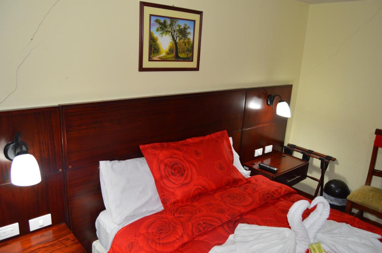 Balcones Del Rio Hotel Latacunga Eksteriør billede