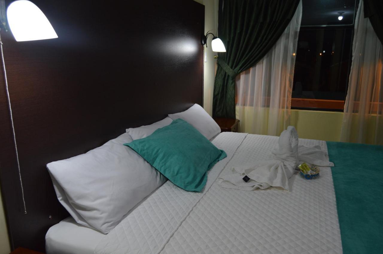 Balcones Del Rio Hotel Latacunga Eksteriør billede